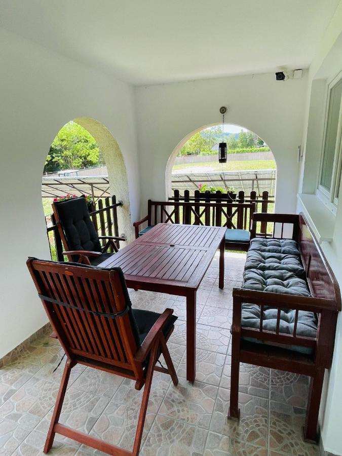 Dunakanyar Apartman Pilismarot Exterior photo